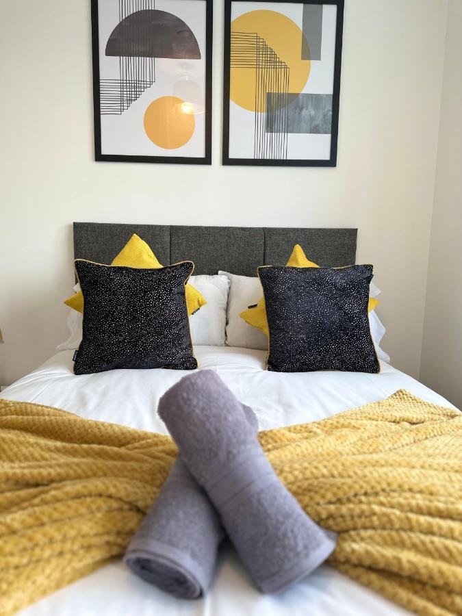 פטרבורו Sleek & Stylish Apartment By Dh Aparthotels מראה חיצוני תמונה