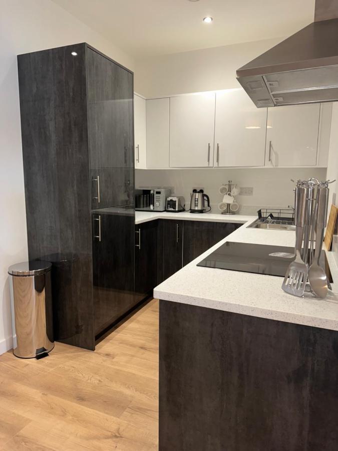 פטרבורו Sleek & Stylish Apartment By Dh Aparthotels מראה חיצוני תמונה